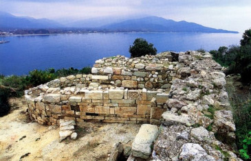 希腊考古学家称发现亚里士多德墓