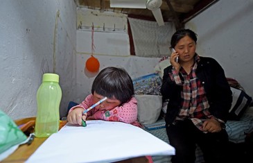 南京超市妈妈偷鸡腿，背后故事引社会同情