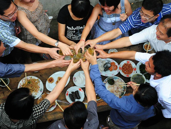 Top Tips for Guest Etiquette in China