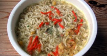 Fast Noodle Full of Love front on view of bowl of fast noodle