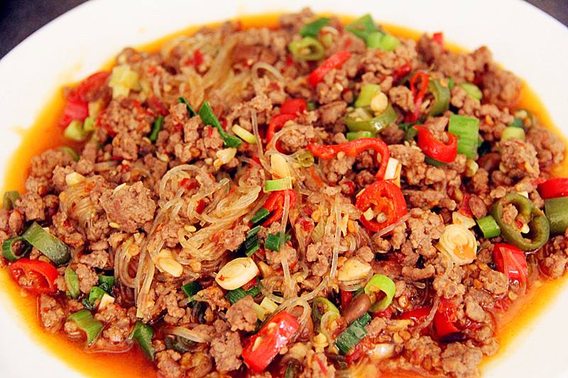 Simple Chinese Food: Ants Climbing Trees