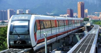 北京首条磁悬浮列车将于2017年底通车 front view of maglev train in china