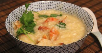 How to Make Seafood Porridge Chinese seafood porridge in a bowl