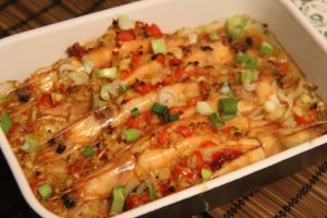 Learn Chinese Through Cooking: Roasted Garlic Prawns with Enoki Mushroom