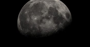 中国计划建造月球基地 the moon