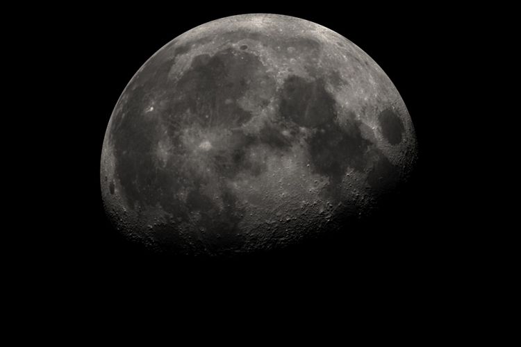 中国计划建造月球基地 the moon