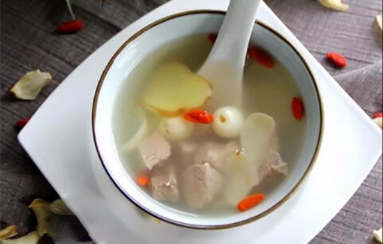 中医师推荐的几大秋季食品 traditional soup for autumn in china