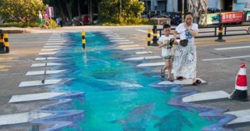 海口3D“海洋世界”斑马线获赞 sea world zebra crossing in haikou