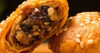 黄山烧饼制作工艺传承数代 pancake snack from yellow mountain in china