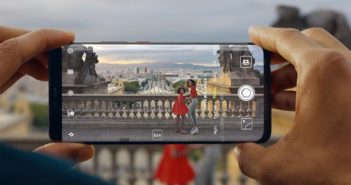 International Users Angered by Huawei Lock Screen Ads