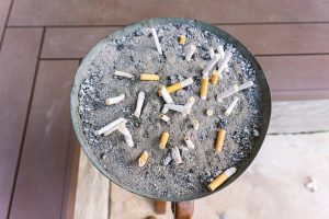 Outdoor Smoking Areas Trialled in Shanghai