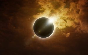 Hybrid Solar Eclipse Wows Crowd in Remote Australian Town