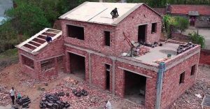 Government Builds House for Huge Family in Guizhou
