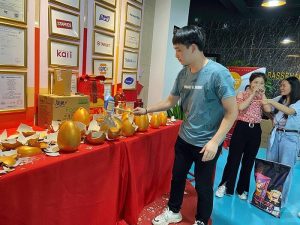 Chinese Village Thrives with Gypsum Golden Eggs