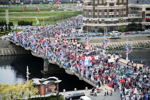 Dalian Hosts Annual Walking Festival