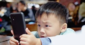 Taipei to Ban Mobile Phones in Schools
