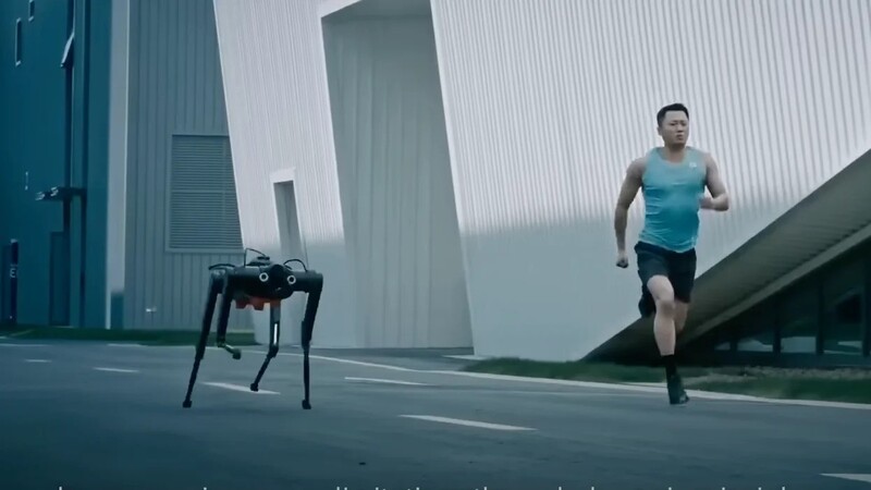 New Chinese Robotic Dog Rivals Human Sprinters