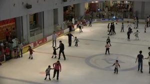 People in Jiangsu Find Ways to Cool Off With Sports