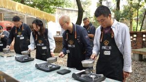 Western Cuisine Takes Root in Mountainous Chinese County