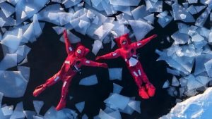 Ice Floating Goes Viral as Netizens Coin the Term &ldquo;Iced Crayfish&rdquo;