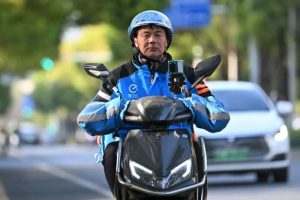 Documentary of Delivery Man and Poet Screened in Italy