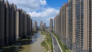 Inside China's "Life in Venice" Semi-Abandoned Housing Complex