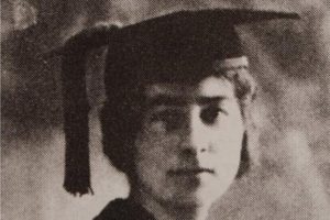 Story of an American Doctor Who Dedicated Herself to Improving Health in China