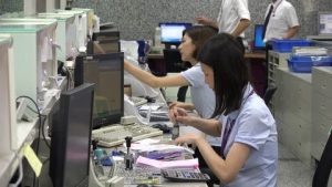 Survey Finds 70% of Office Workers Unhappy in Taiwan