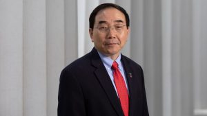 Chinese Migrant Becomes Head of Major US University