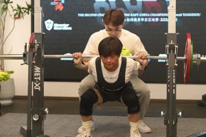 Shanghai Retiree Becomes "China's Strongest Grandma&rdquo;